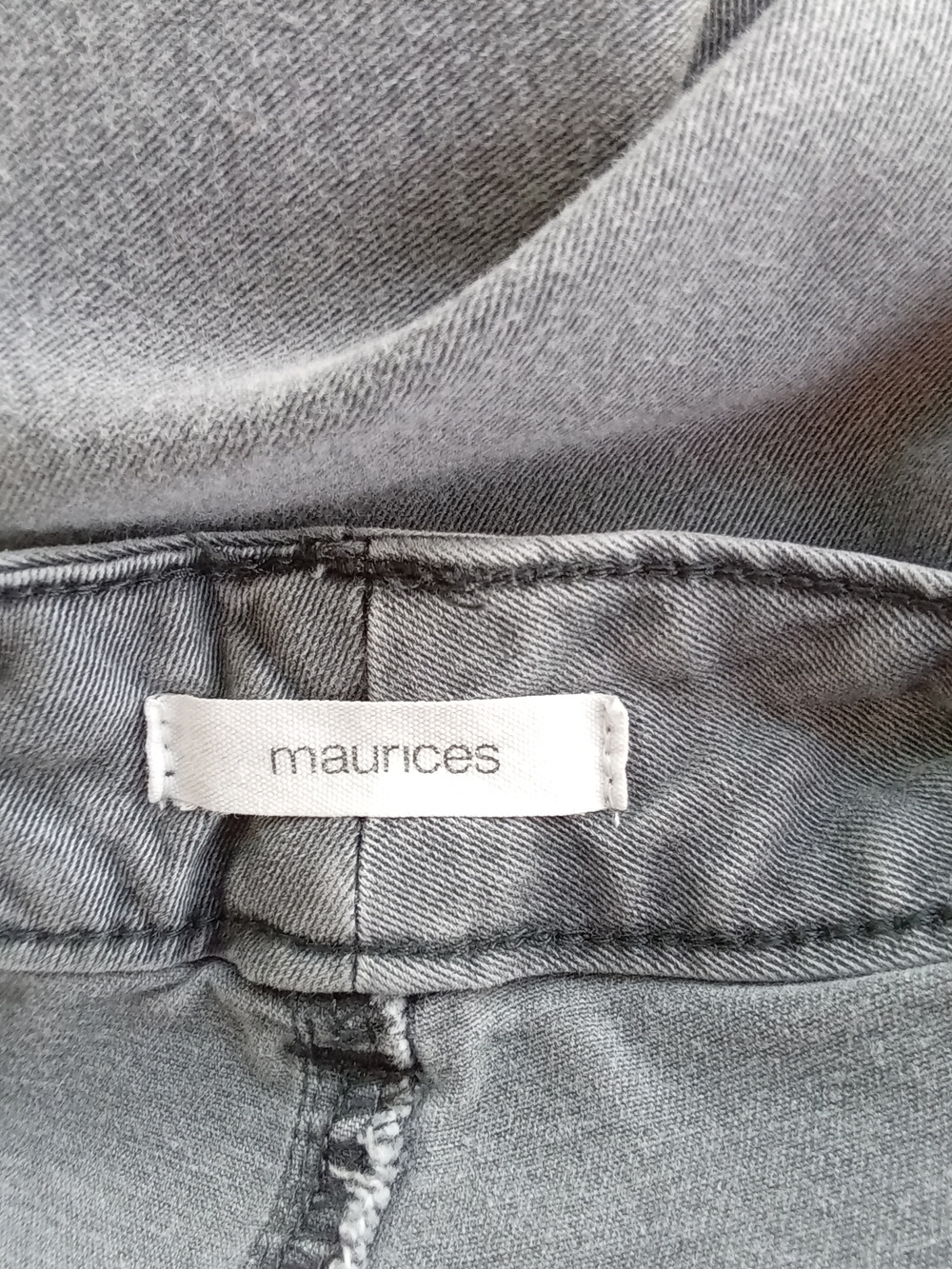 Maurices Women's Size 22 Straight Leg Jeans in Light Gray - Picture 7 of 9